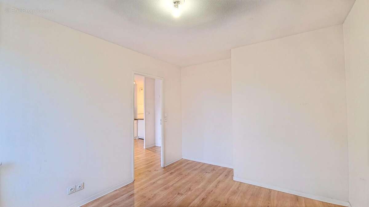 T2 Dijon Sud, avec balcon, résidence avec ascenseur - photo 12