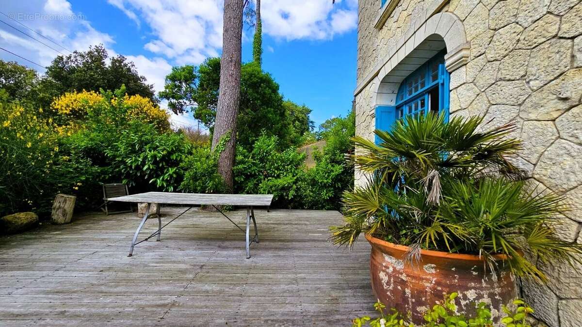 Maison à SAINT-PALAIS-SUR-MER