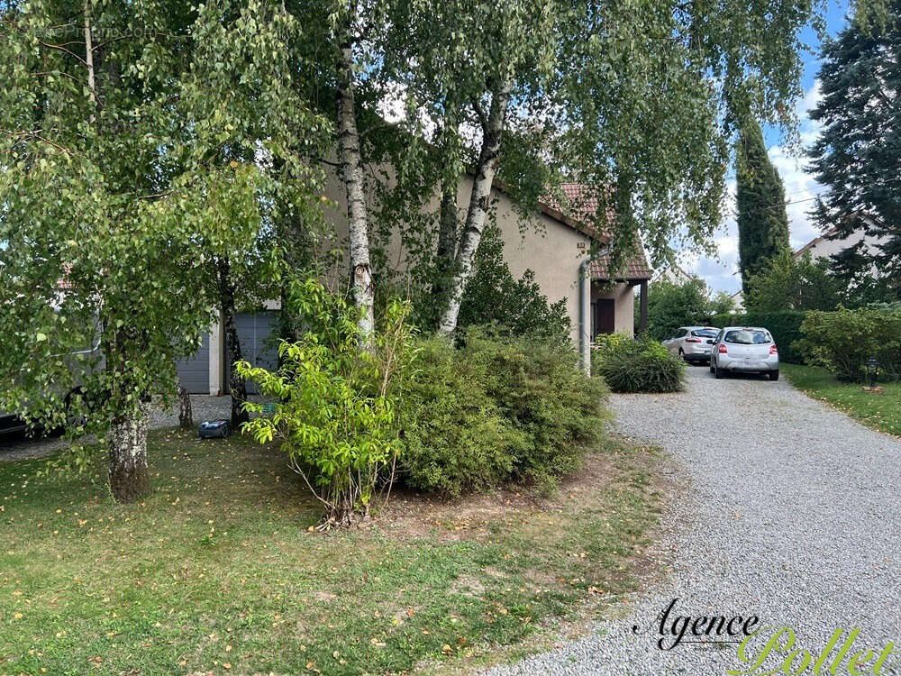 Maison à AUBIGNY-SUR-NERE