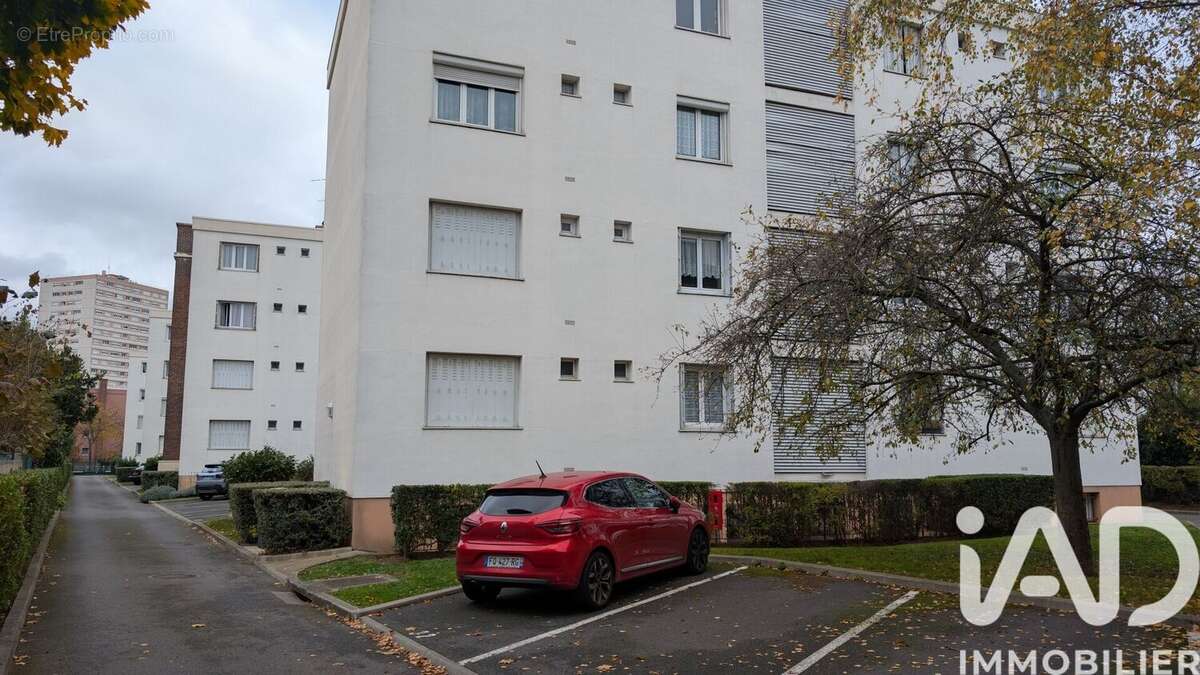 Photo 6 - Appartement à CHEVILLY-LARUE