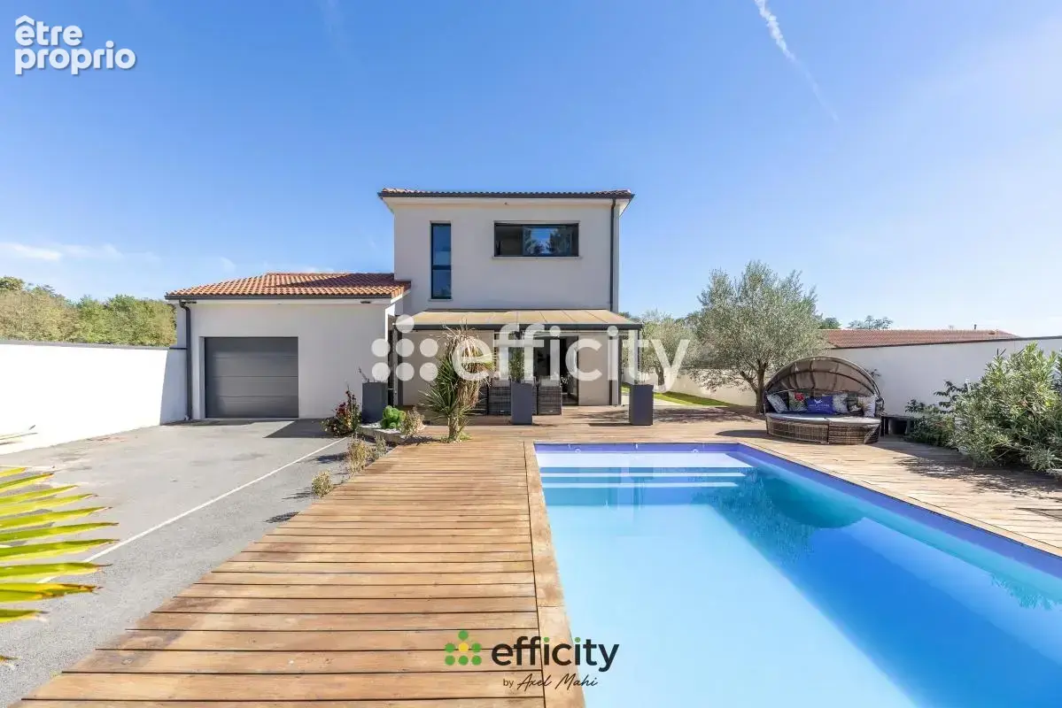 Maison 5 pièces 126 m² à vendre à Lezoux (63190) - photo 1