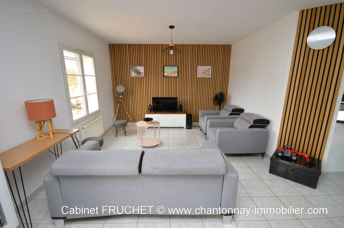 Maison à CHANTONNAY