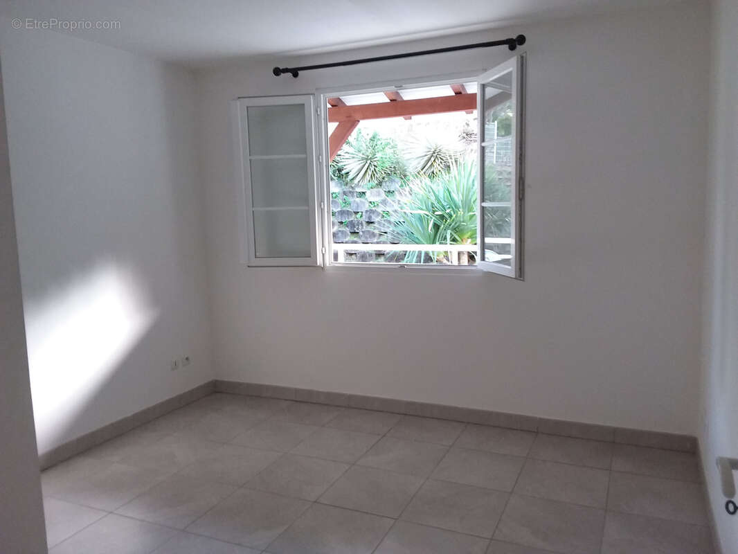 Appartement à LES TROIS-ILETS