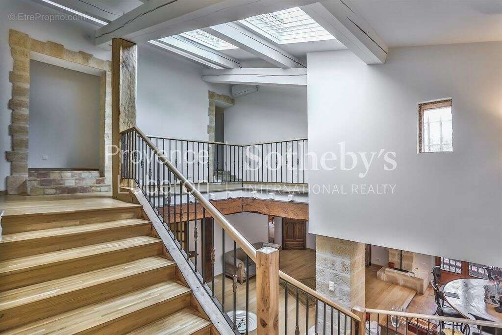 Maison à CHATEAUNEUF-DU-PAPE