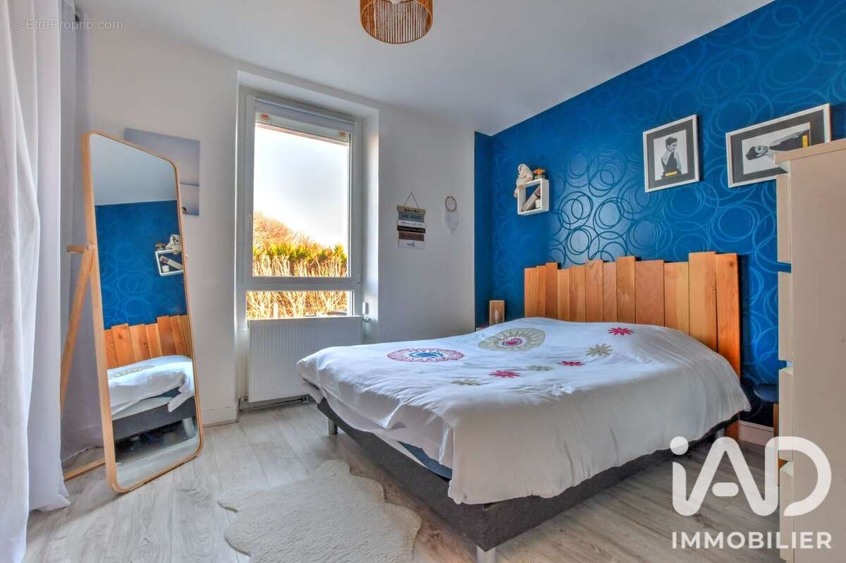 Maison 140 m² à Verneuil-Sur-Vienne  - photo 6