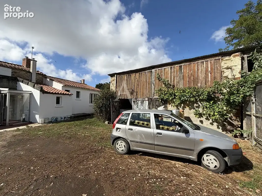 Maison en pierre La Chapelle-Hermier - photo 11