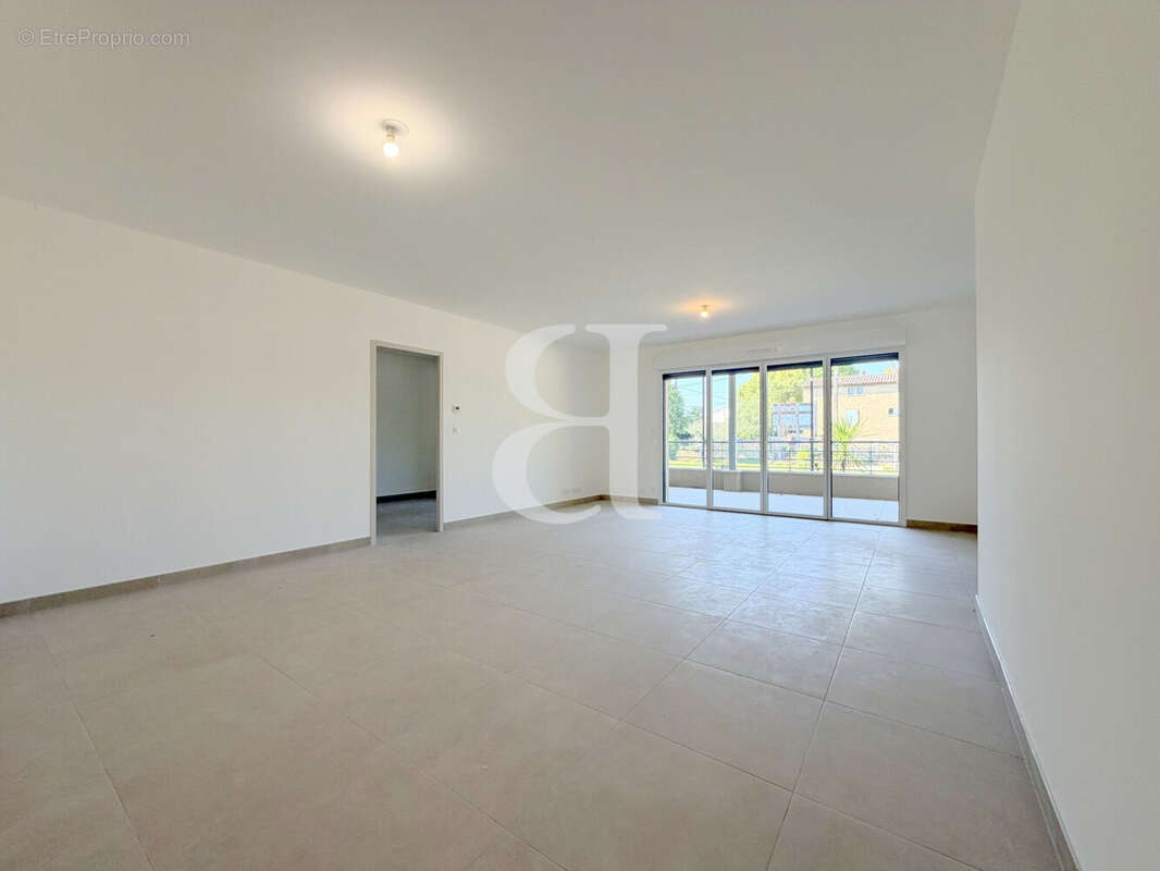 Appartement 111 m² à L'isle-Sur-La-Sorgue  - photo 8
