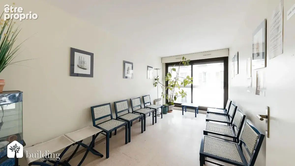 Mairie Levallois-Perret - Appartement 3 pièces 77 m² et parking - photo 3