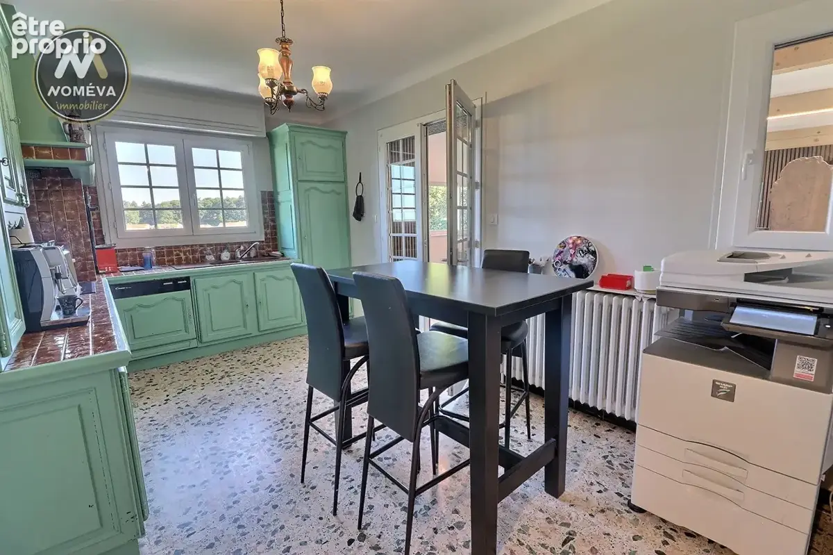 Maison Montfaucon-en-Velay 7 pièce(s) 166 m² - photo 9