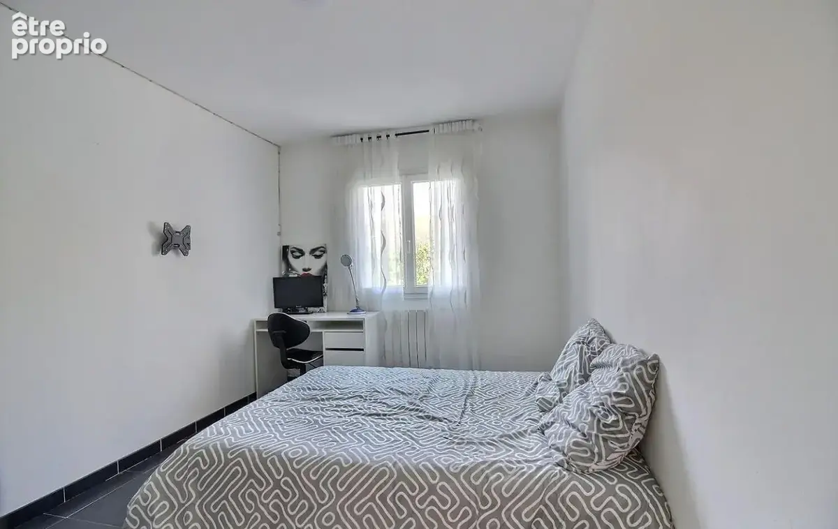 BRIVE - Malemort ? 2 maisons en 1 ? 290 m² ? 7 chambres ? DPE B - Terrain 2000m² - photo 15