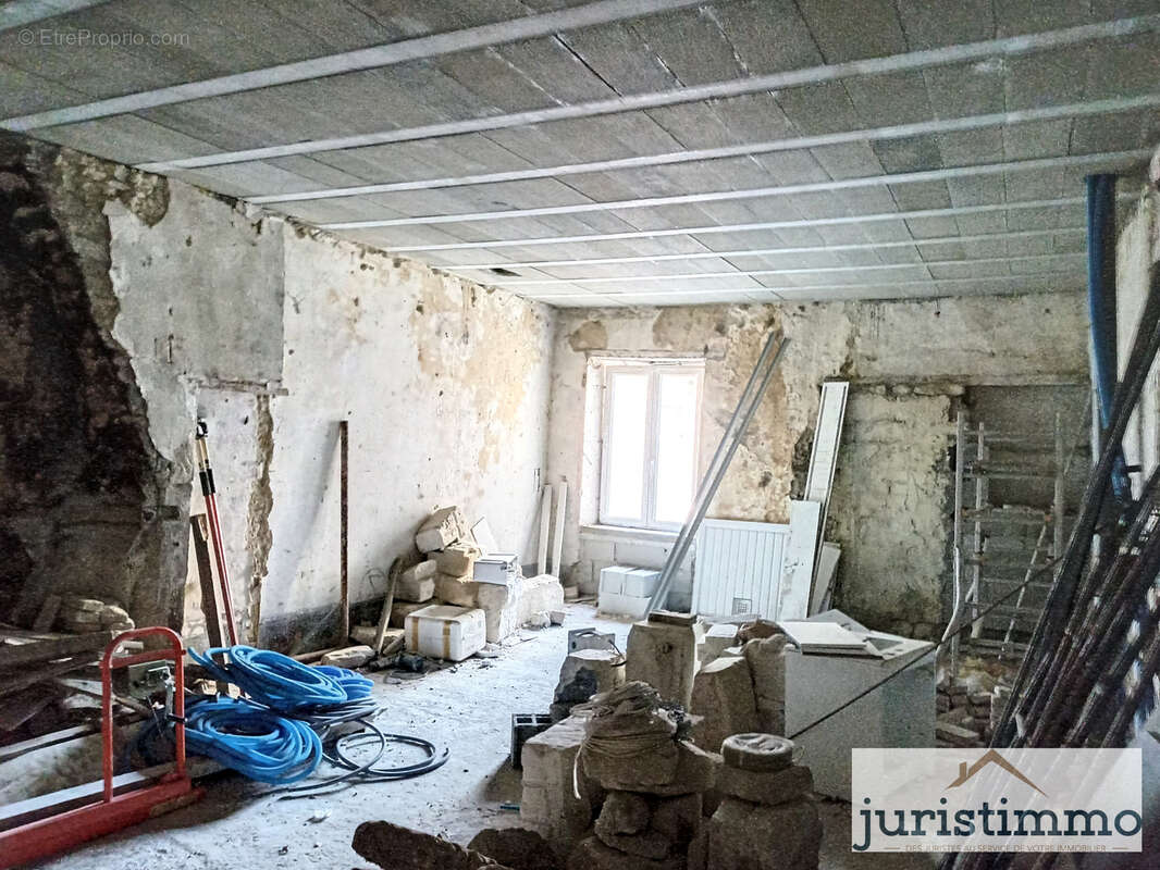 Appartement à BOLLENE