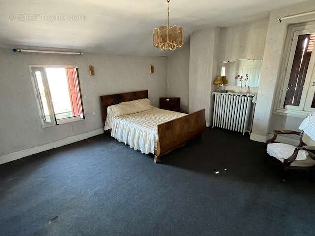 Maison à SAINT-ETIENNE