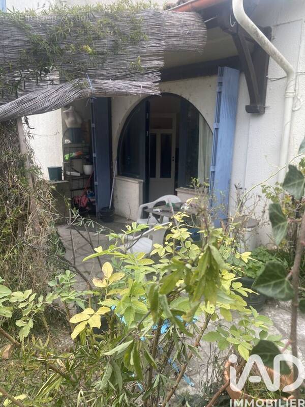 Photo 1 - Maison à MONTAIGU-DE-QUERCY