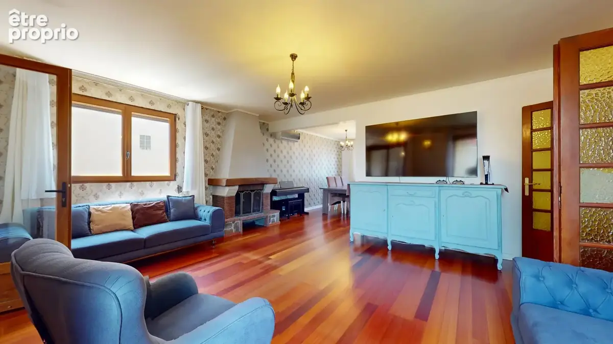 Maison 8 pièces 152 m² à vendre à Coubron (93470) - photo 4
