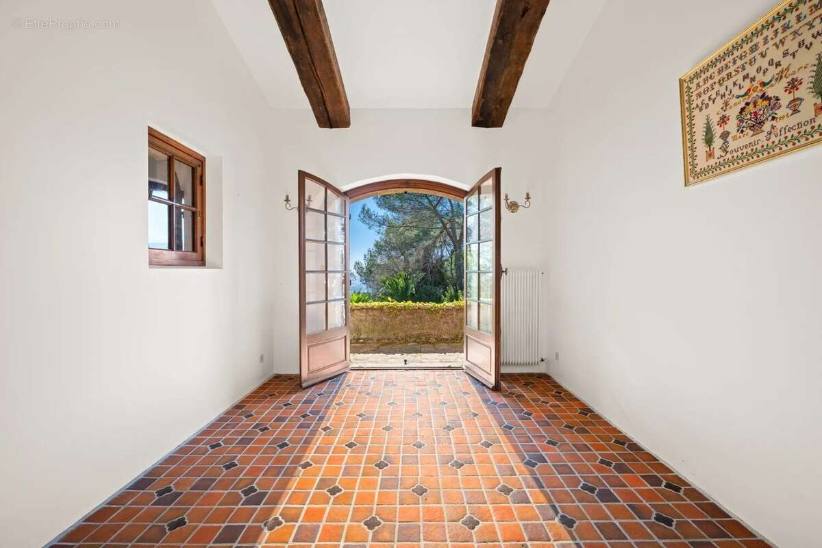 Maison à COLOMARS