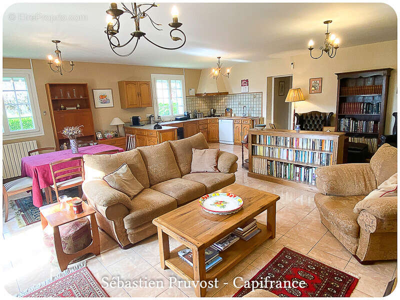 Maison à SAINT-PARDOUX-LA-RIVIERE