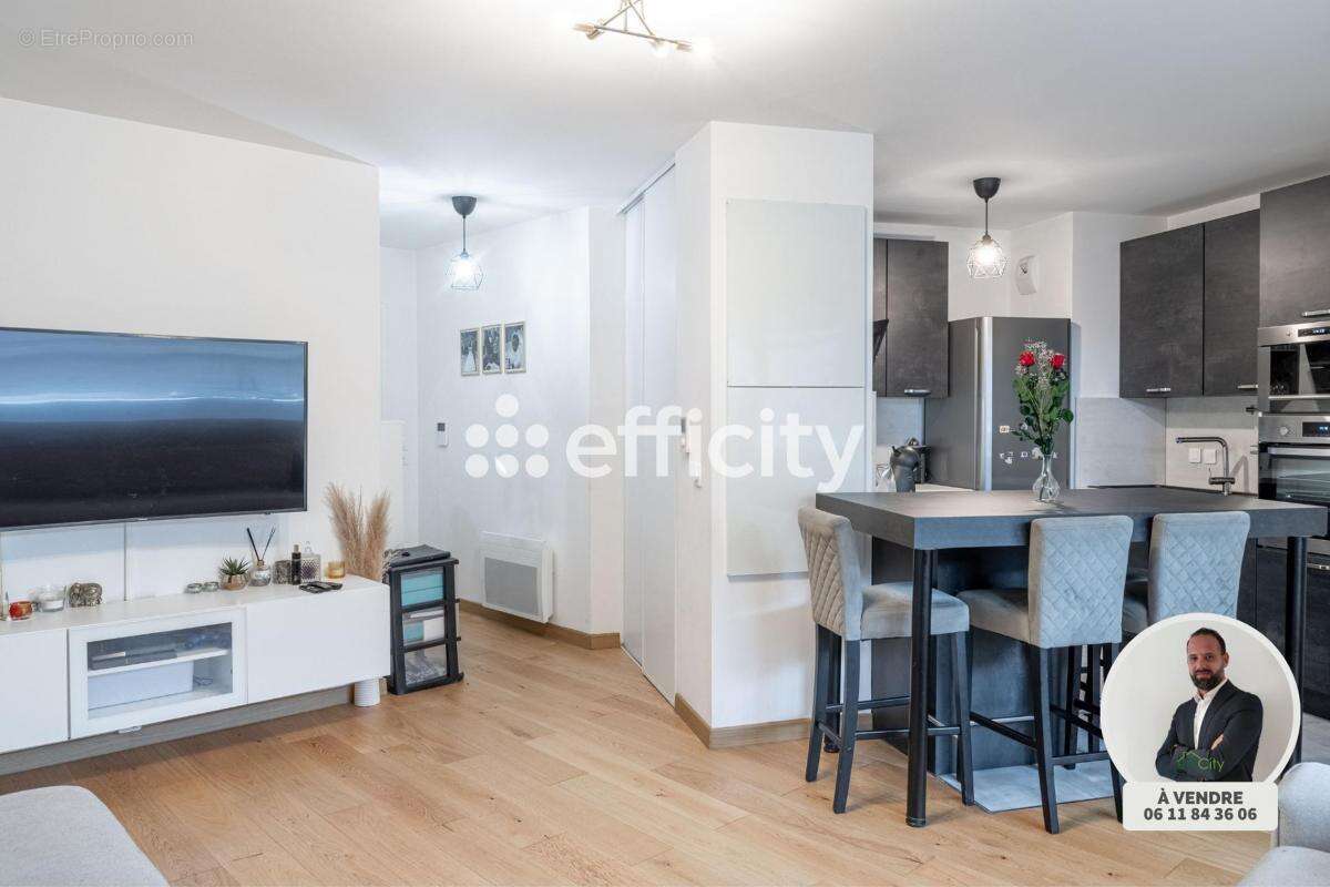 Appartement à VILLENEUVE-LE-ROI