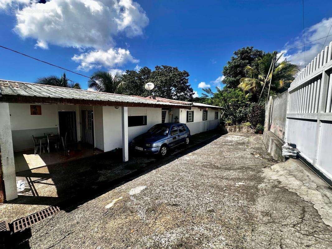 Maison à FORT-DE-FRANCE