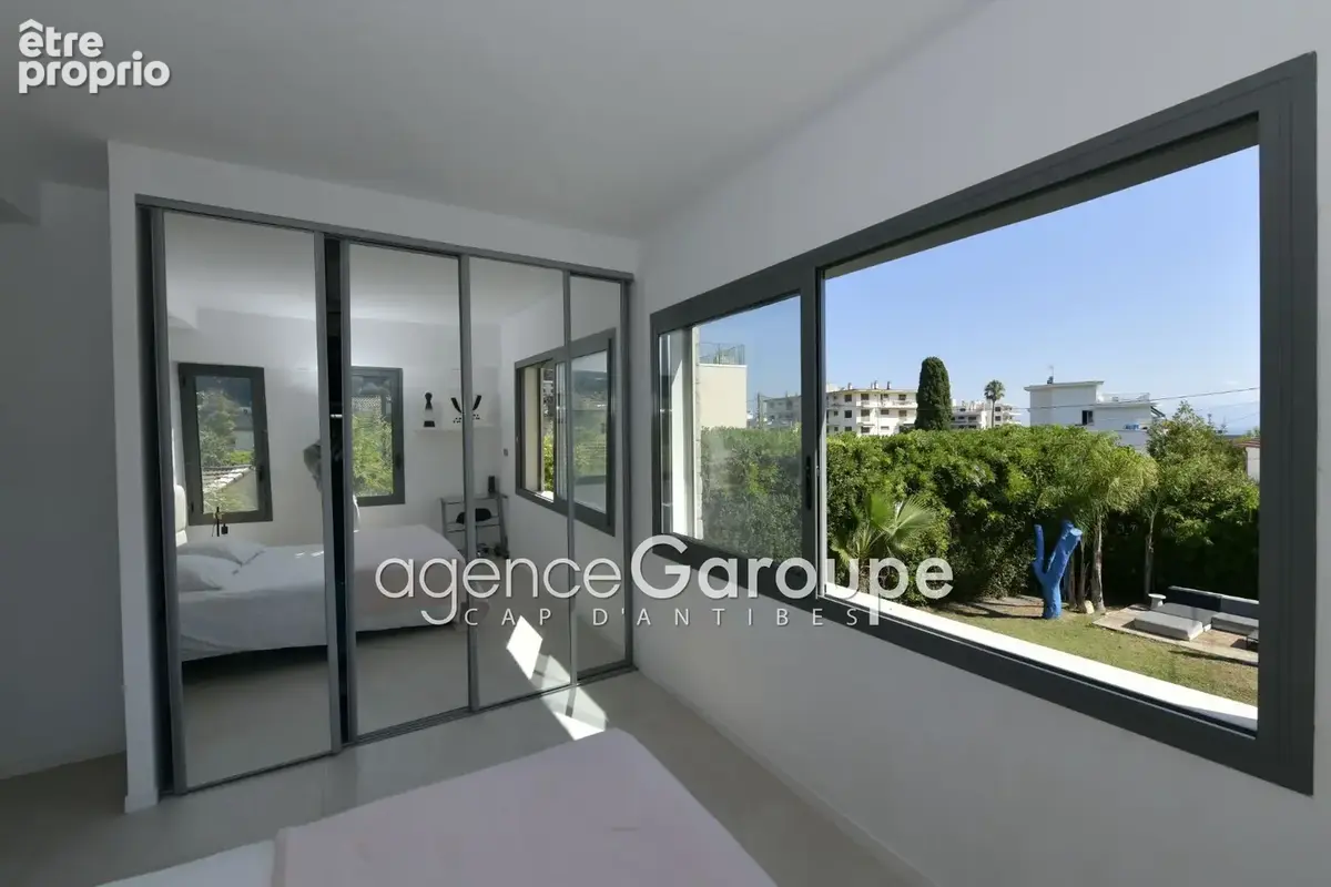 Maison 160 m² à Antibes  - photo 8