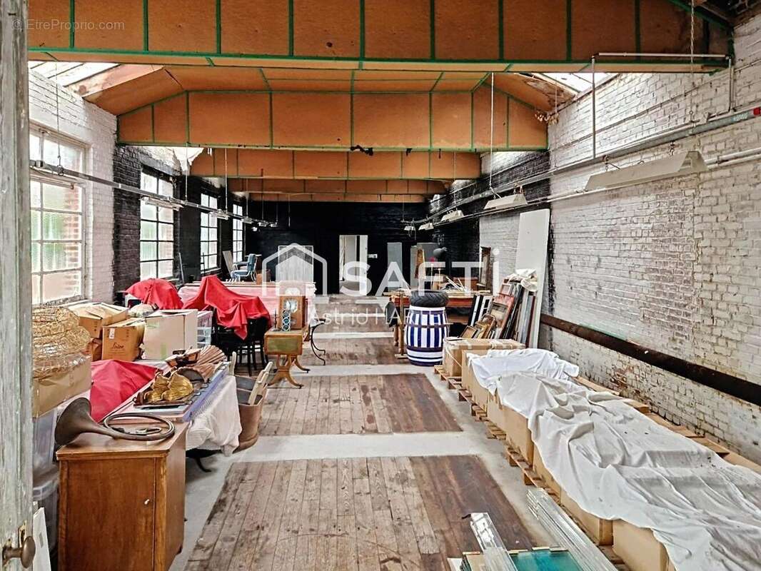 Photo 9 - Commerce à CAUDRY