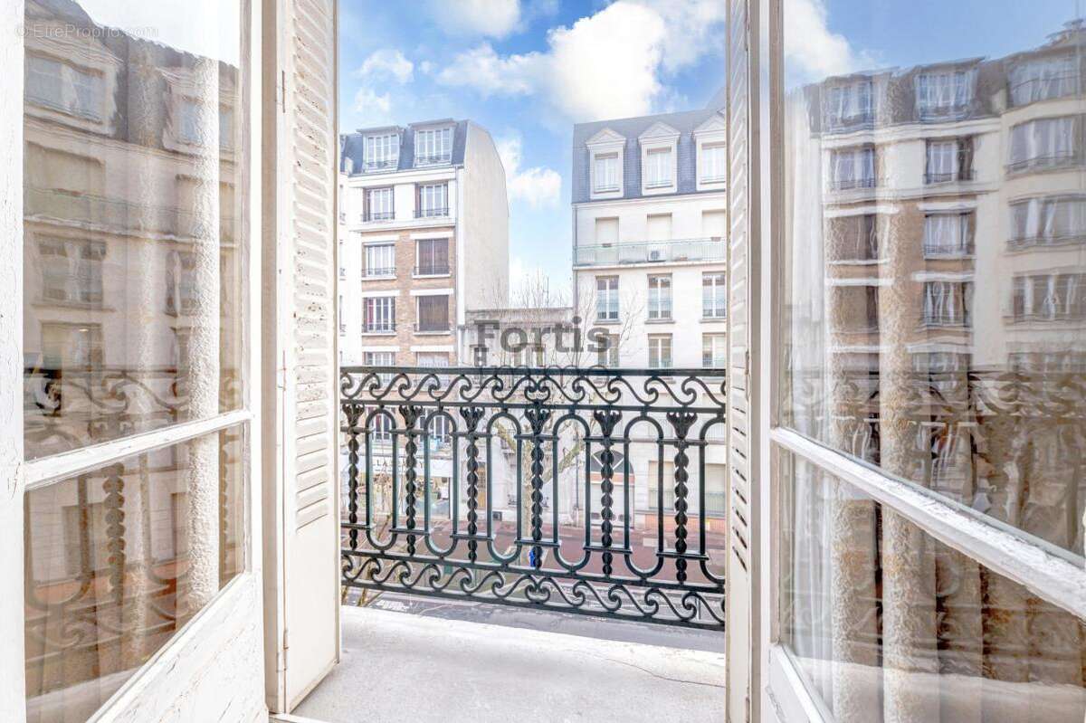 Appartement à LE RAINCY