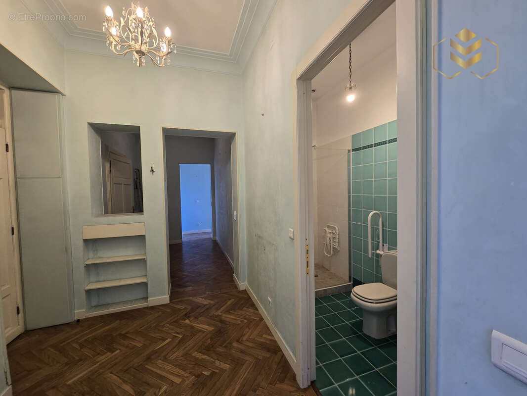 Appartement à MENTON