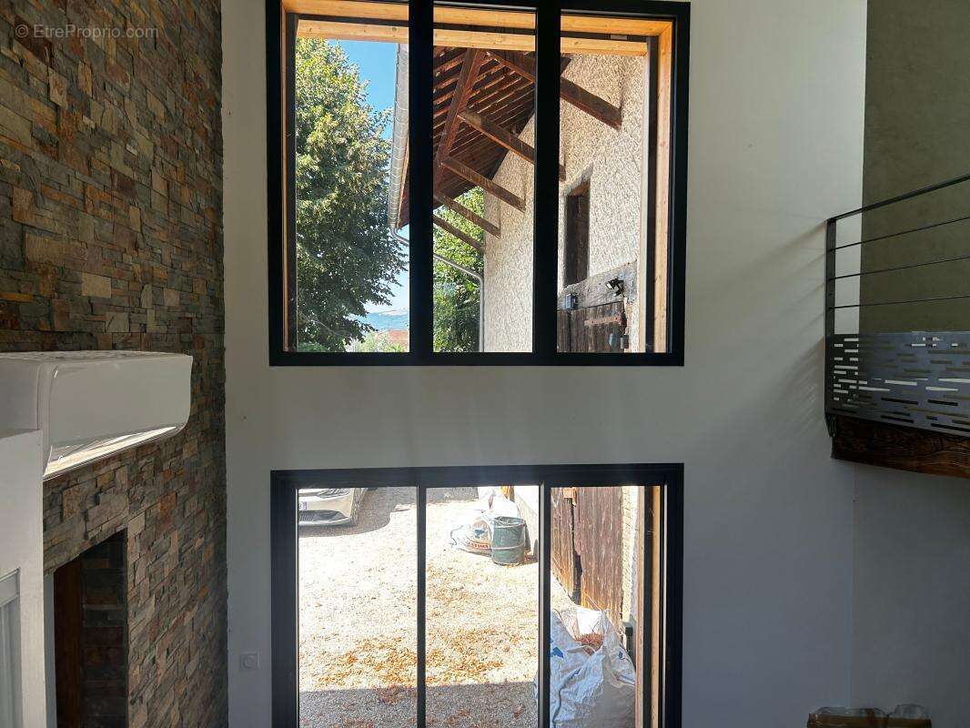 Magnifique corps de ferme en pisé rénové de 224 m² habitables sur 2 153 m² de terrain - photo 21