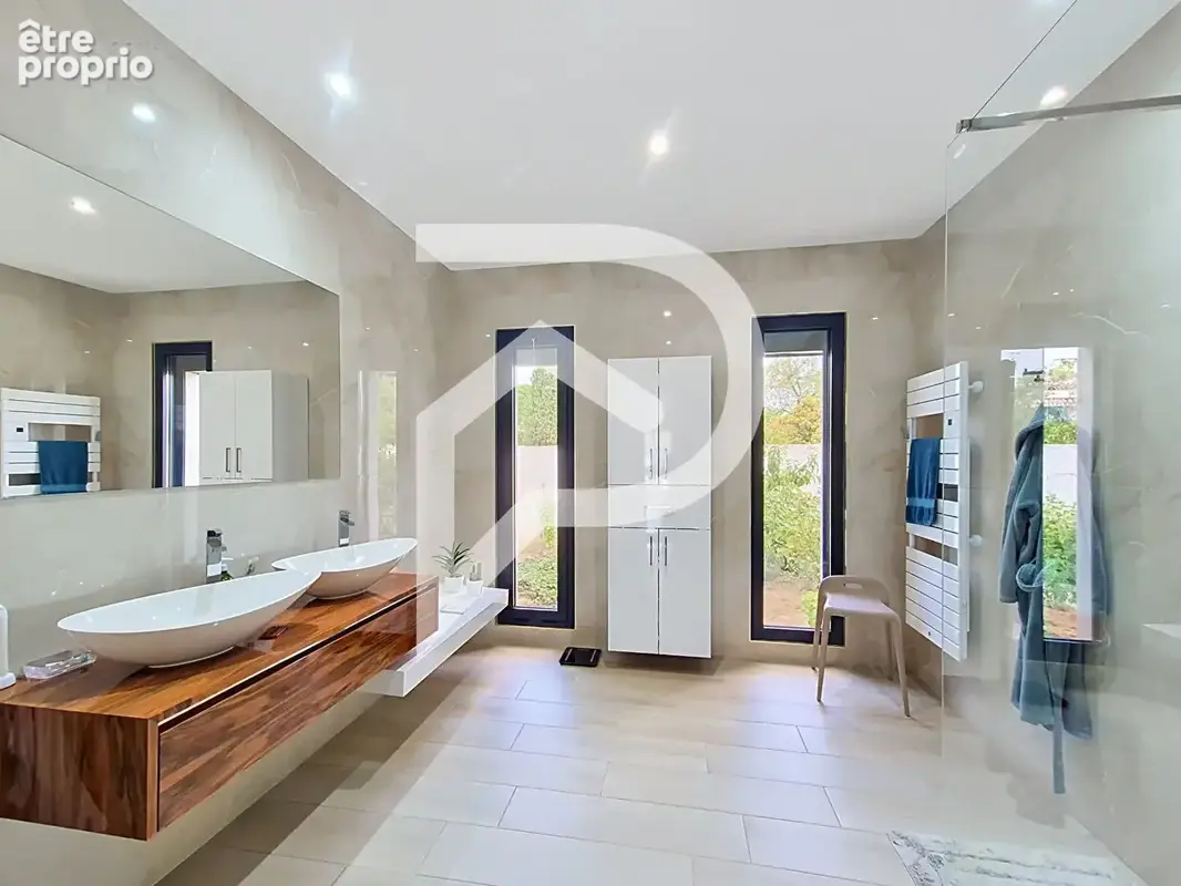 Maison à vendre Montelimar 5 pièce(s) 143 m2 - photo 12