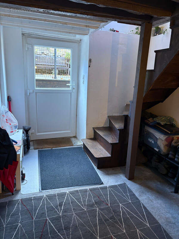 Maison à AMBRIERES-LES-VALLEES