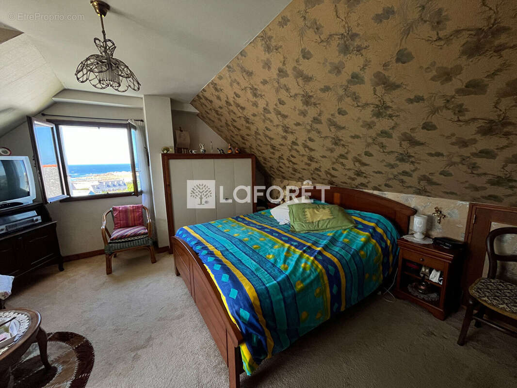 Maison à TREVOU-TREGUIGNEC