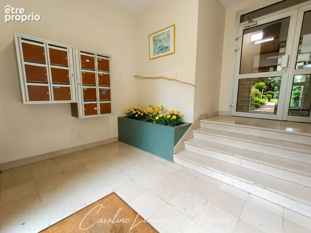 CHOLET HYPERCENTRE Appartement 3 chambres - photo 10