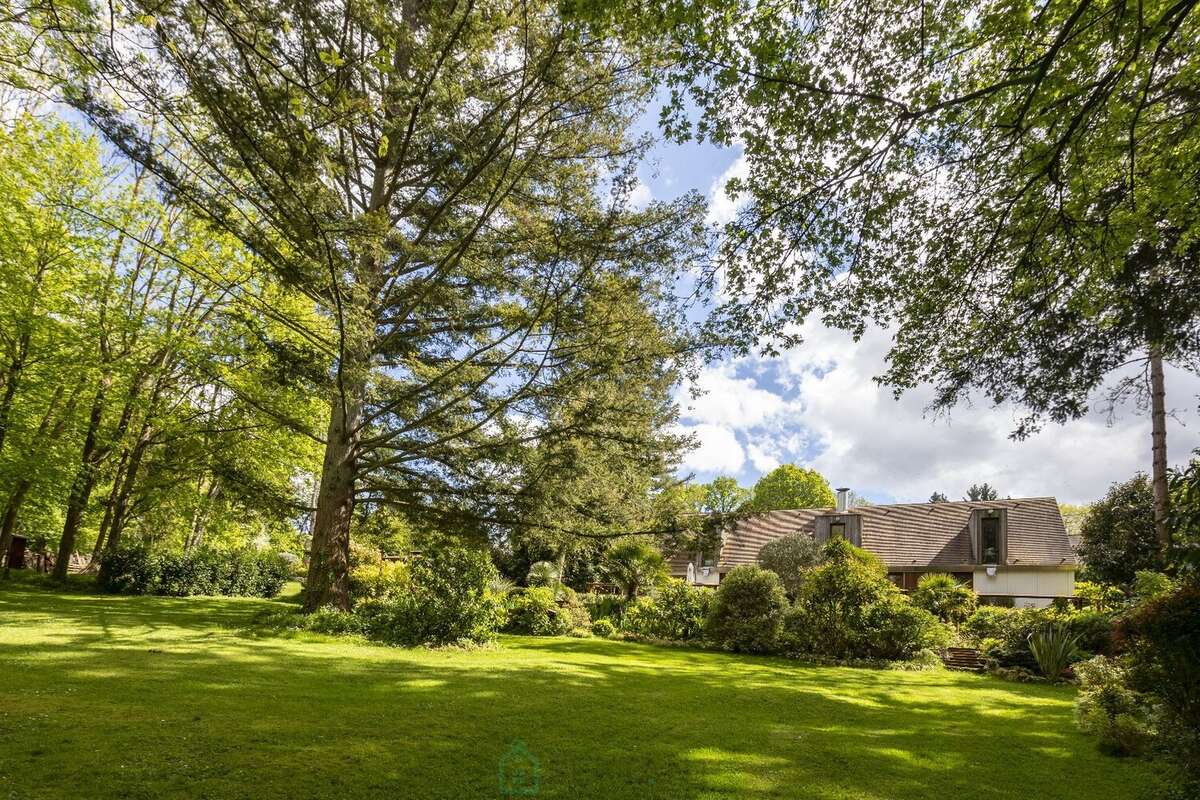 Maison à LA CELLE-SUR-MORIN