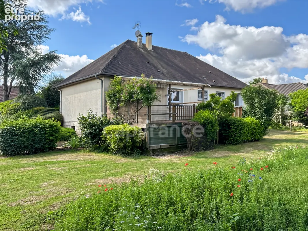 NEUVILLE SUR SARTHE (72) Maison sur sous sol 3 chambres 1500 m2 - photo 17