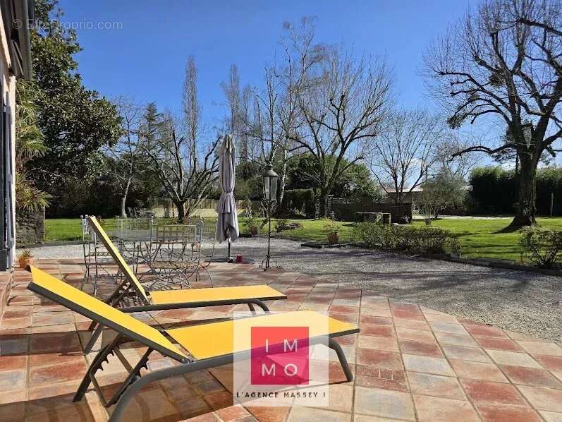 Maison à VIC-EN-BIGORRE