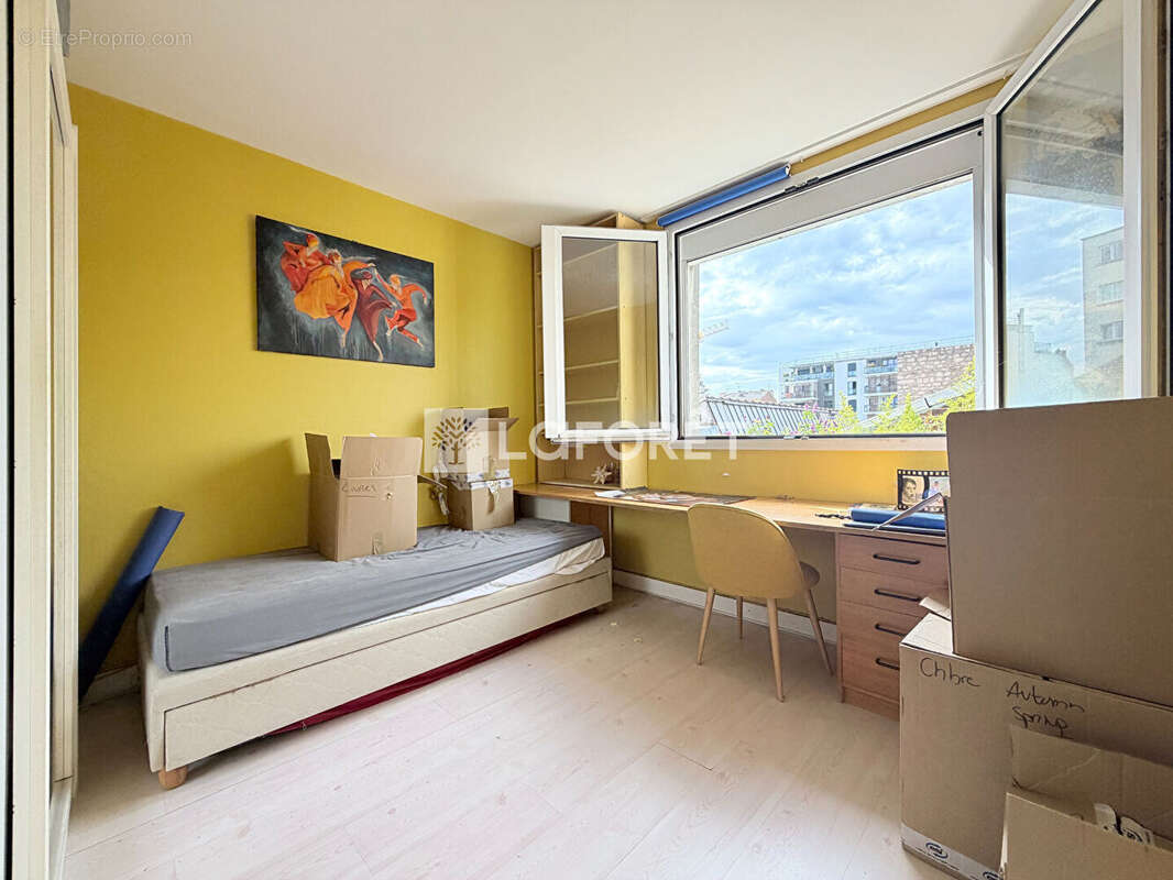 Appartement à MONTROUGE