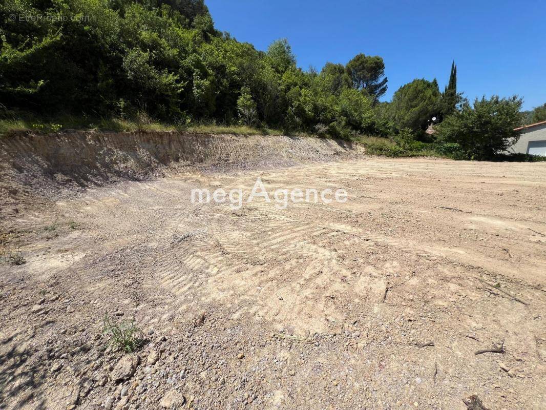 Terrain à LIMOUX