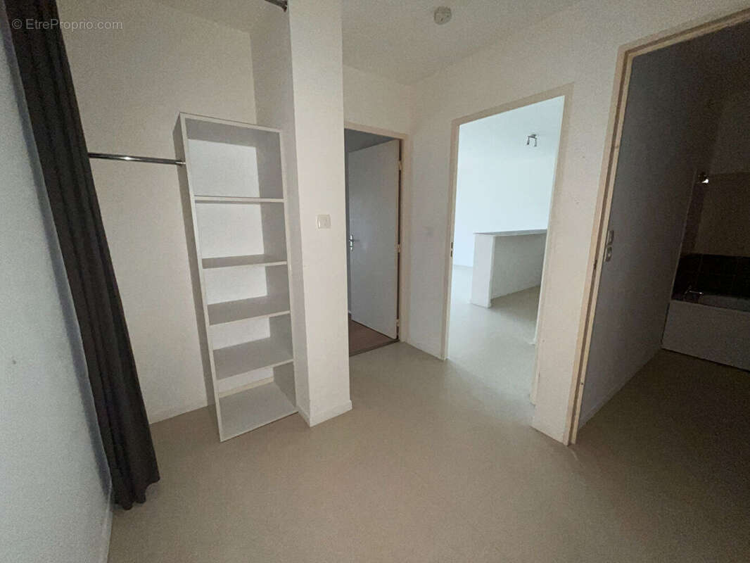 Appartement à FLEURY-SUR-ORNE