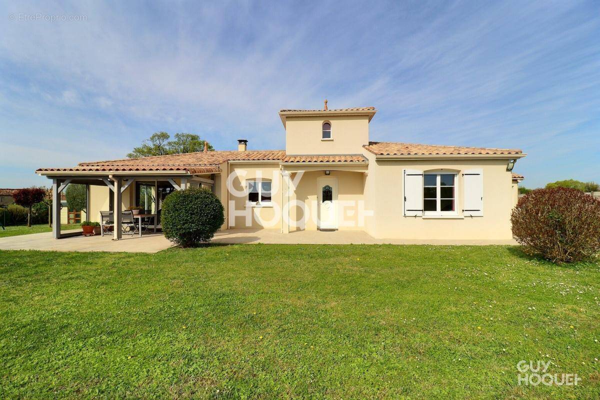 Maison à SAINT-MARD