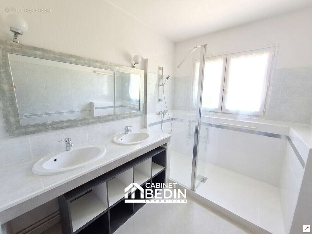 Maison 101 m² à Lanton  - photo 9