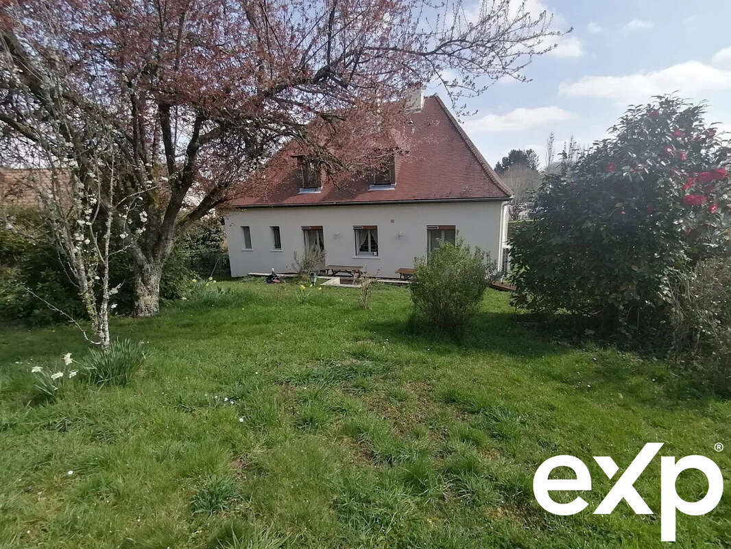 Maison à LA SOUTERRAINE