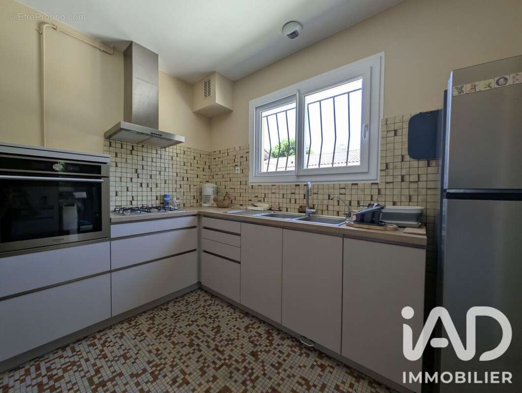 Maison 84 m² à Parempuyre  - photo 3