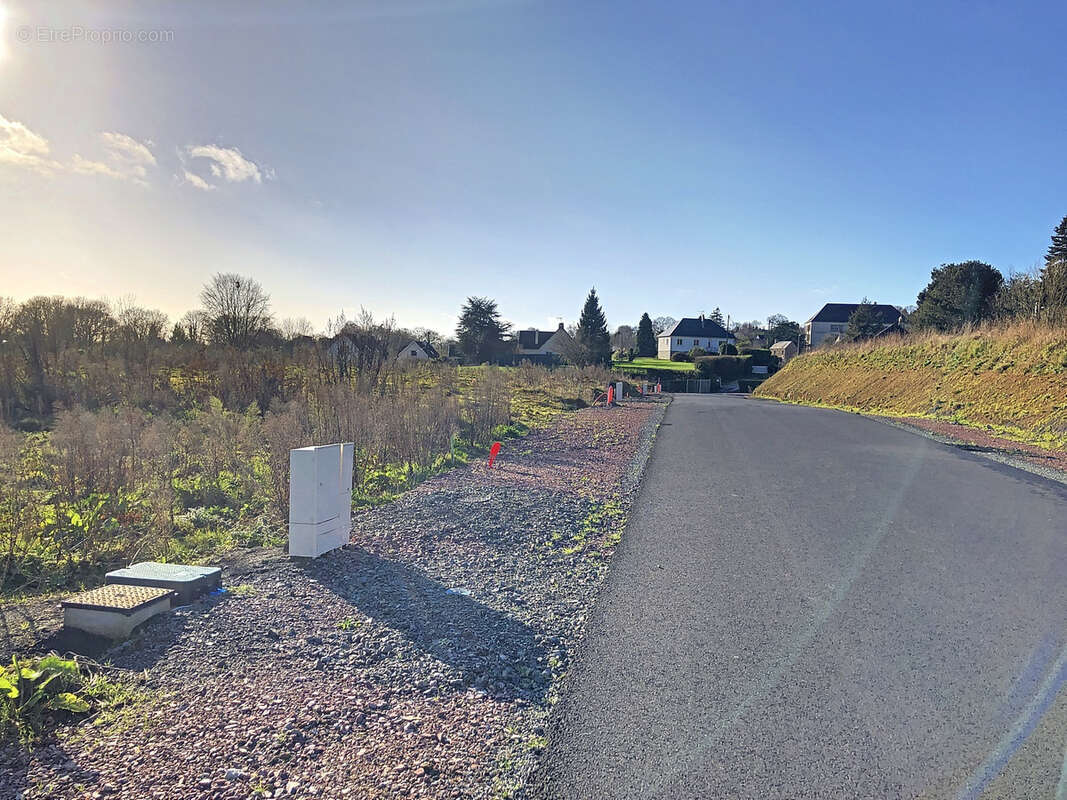 Terrain à COUTANCES