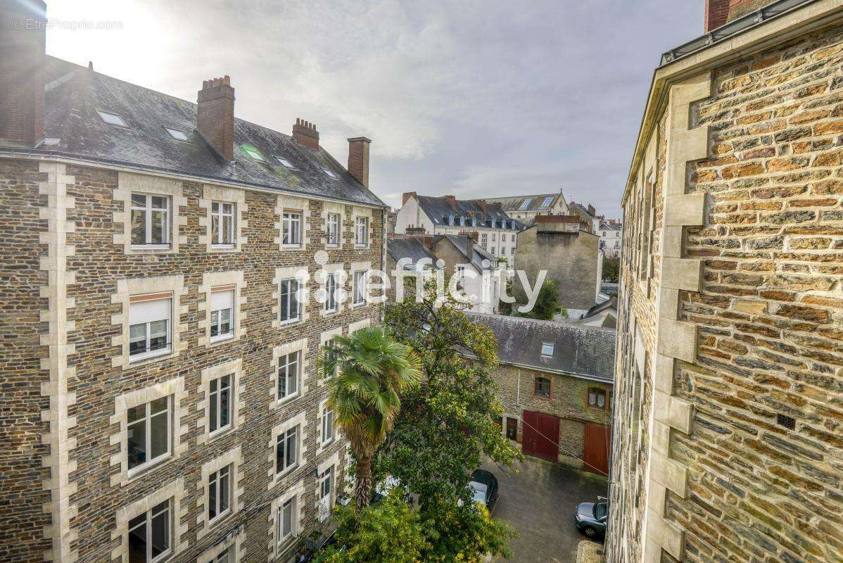 Appartement à NANTES