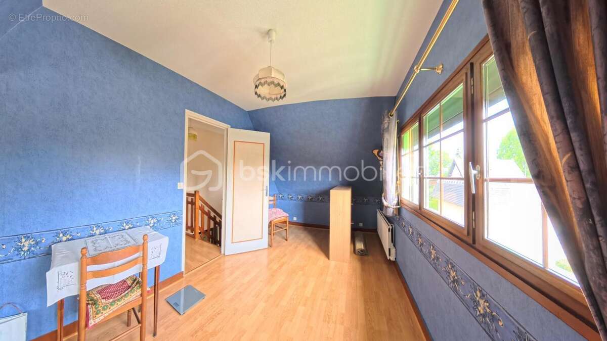 Maison à LE NEUBOURG