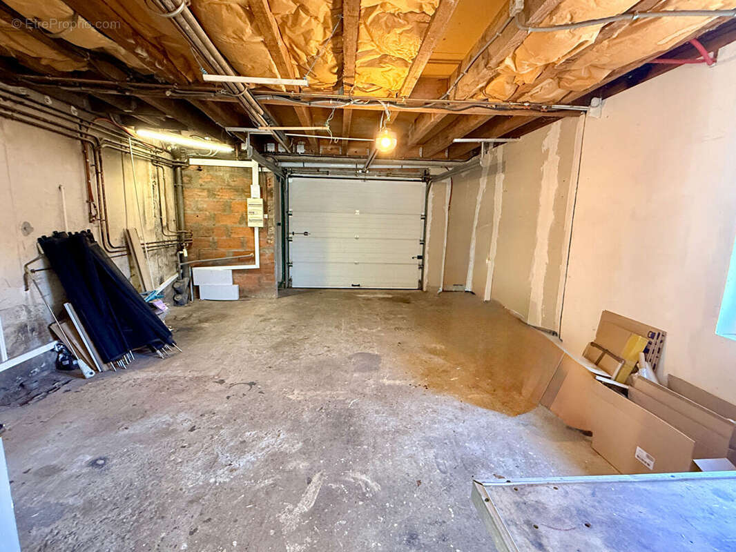4 CHAMBRES avec garage et jardin - photo 15