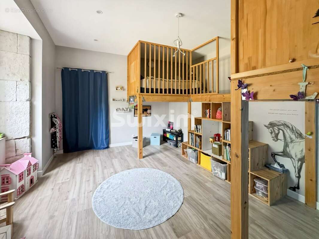 Appartement à LA BEGUDE-DE-MAZENC