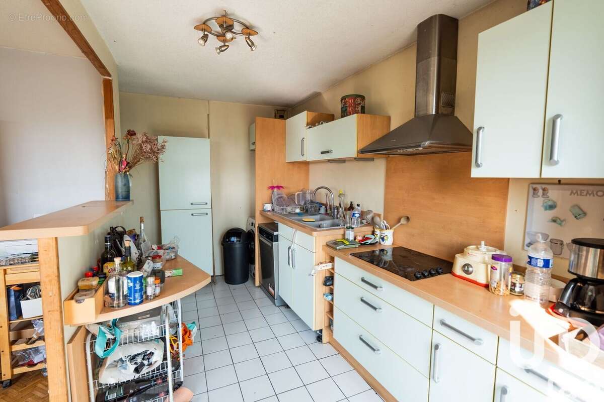 Photo 6 - Appartement à LYON-8E