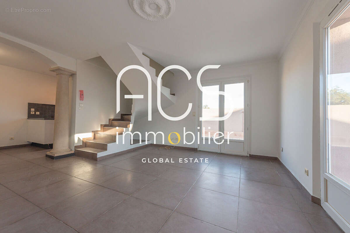 Appartement à FREJUS