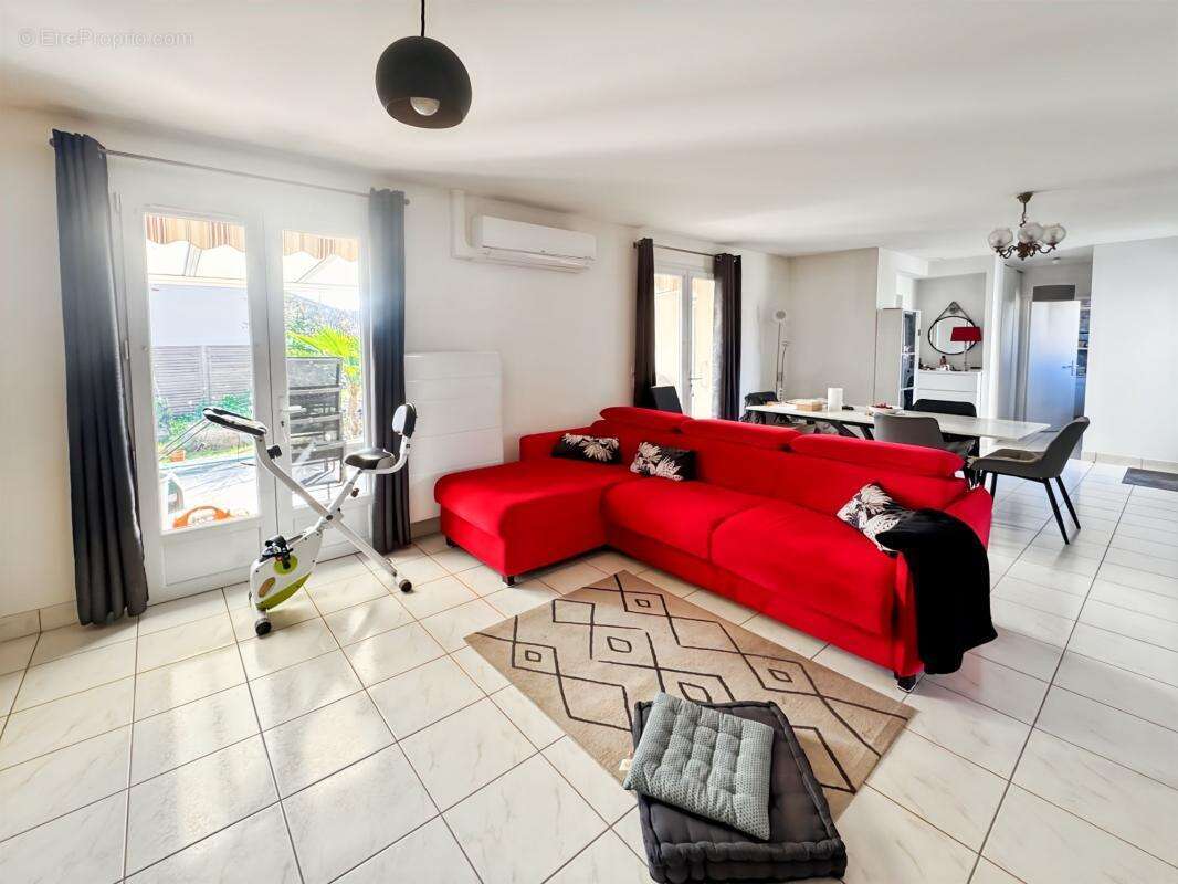 Maison à COULOUNIEIX-CHAMIERS