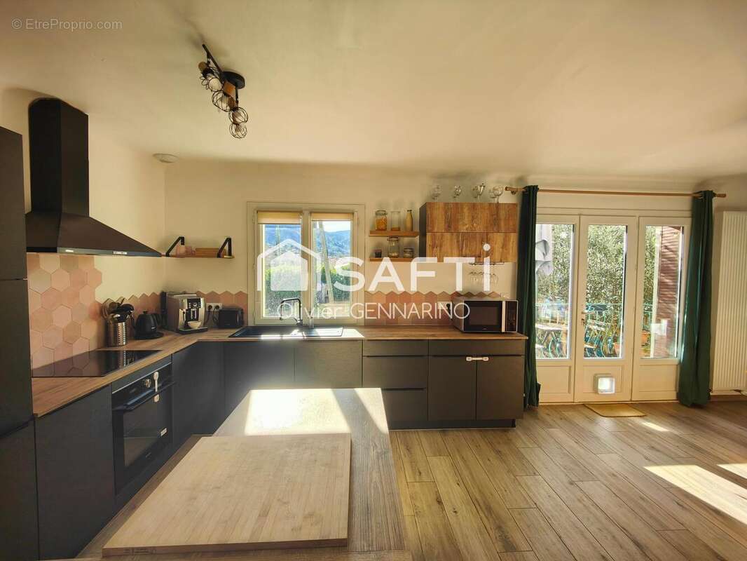 Maison 97 m² à Buis-Les-Baronnies  - photo 2